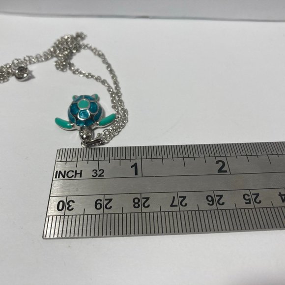 Cute Little Turtle Charm Pendant Necklace - Picture 11 of 14
